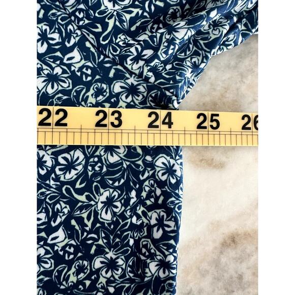 PGA Tour Pro Series Mens 2XL Floral Button Up Shirt Blue Resort Vacation Coastal - Picture 6 of 8